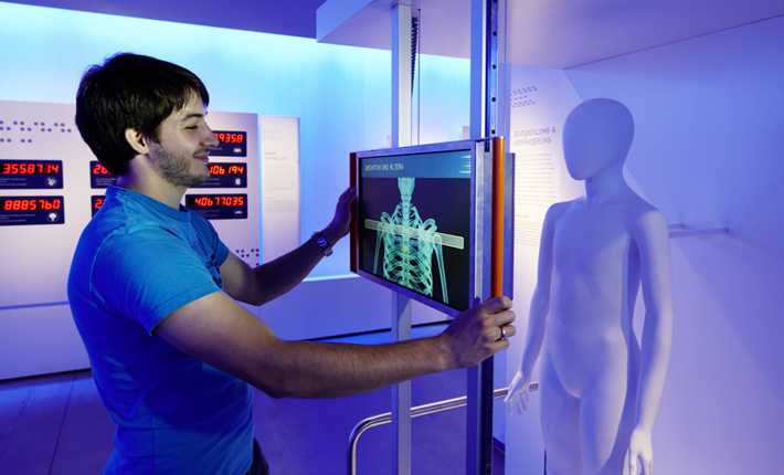 思威圖數字干細胞科普館設計：探索生命奧秘的奇妙旅程｜再生醫學展廳｜生物科技展廳｜抗衰老展廳｜長壽醫學展廳施工