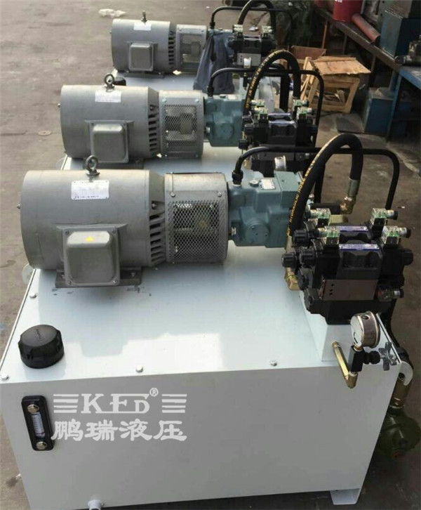 鵬瑞汽車立式裝芯機液壓系統